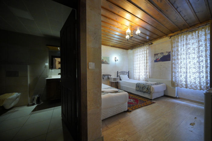 View Cave Hotel Rooms